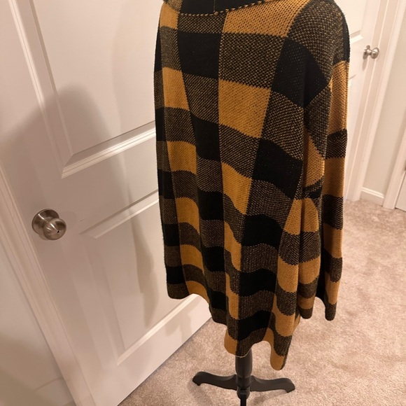 Abound Cardigan in Dark Mustard Yellow and Black - Picture 2 of 3
